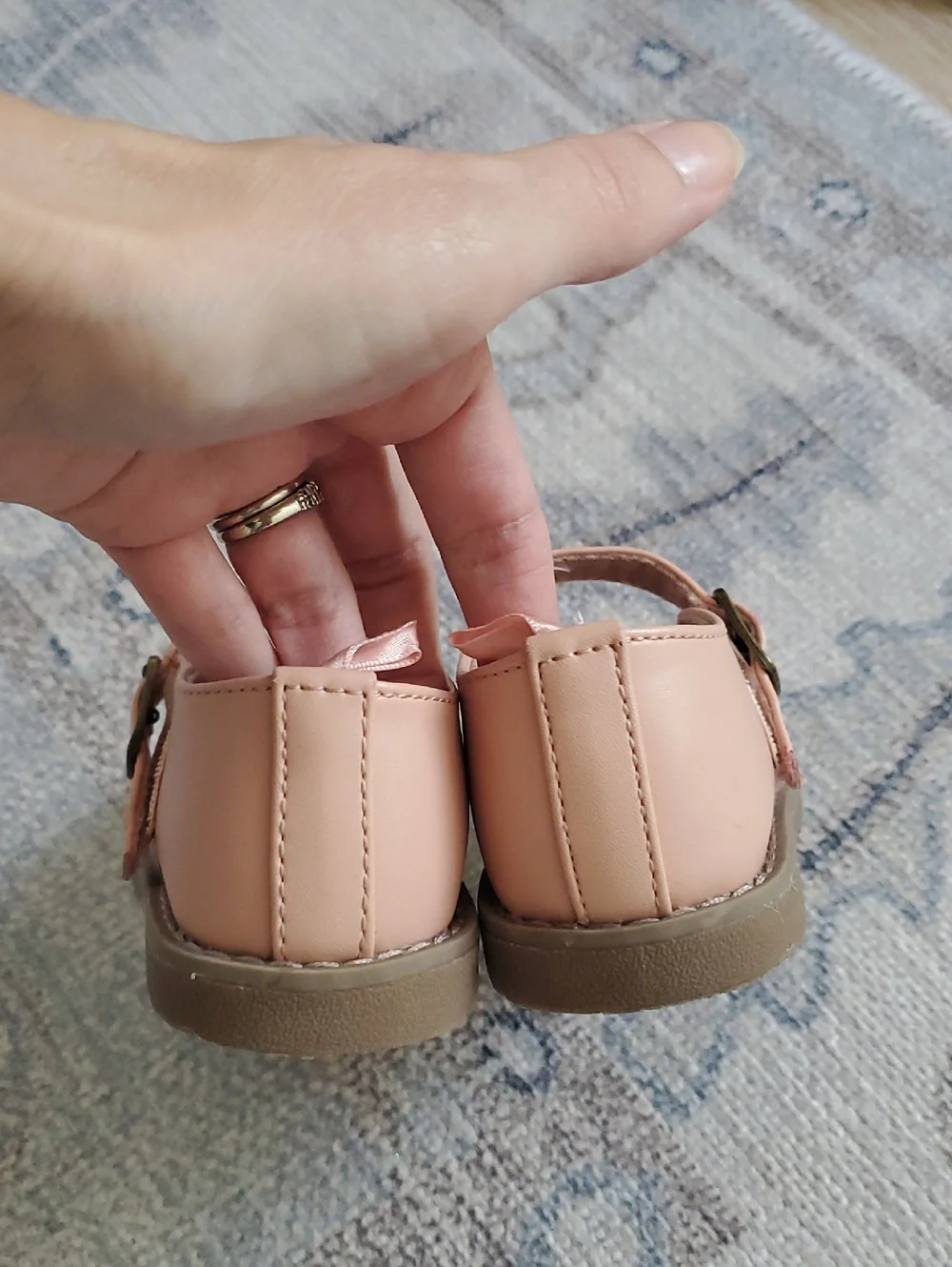Old Navy Toddler Girls Bamboo Pink Mary Jane Shoes Sz7